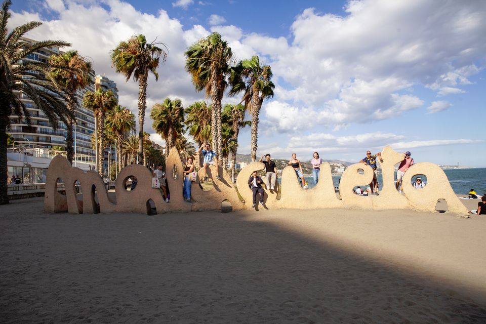 Málaga - Skulptur am Strand